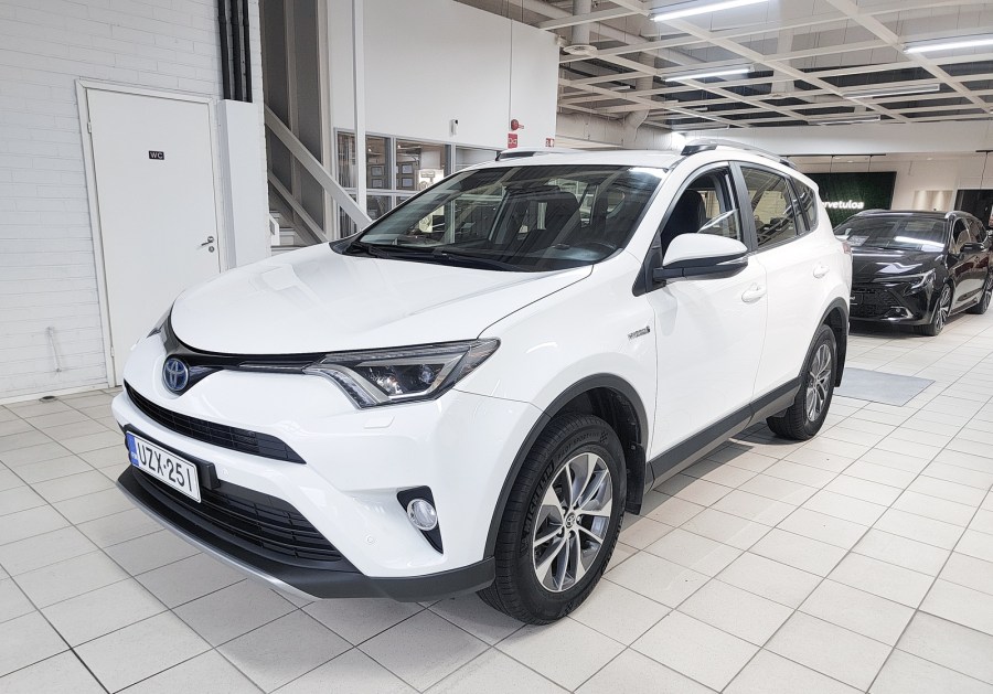 TOYOTA RAV4 2,5 Hybrid FWD Hybrid Edition, Juuri katsastettu ja huollettu 2017 181000km, Auto-Jeni Oy, Varkaus, 20900€